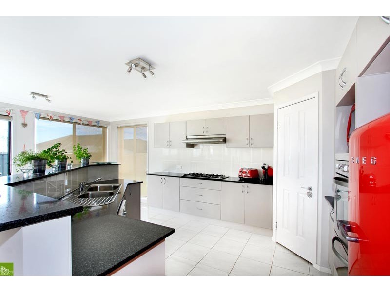 4 Haywards Bay Drive, Haywards Bay NSW 2530
