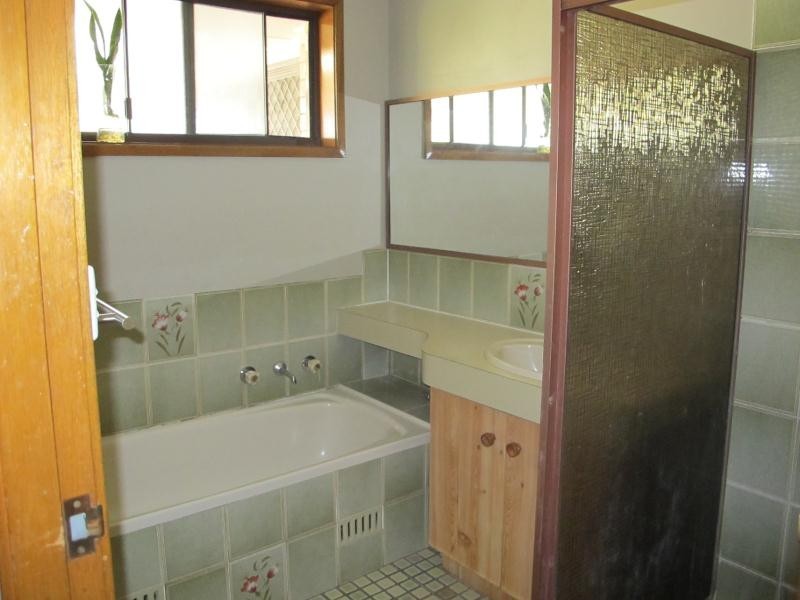 23 Tamarind Drive, Cordeaux Heights NSW 2526