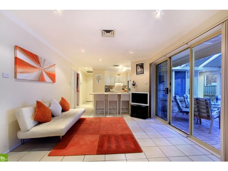 4F Nannawilli Street, Berkeley NSW 2506