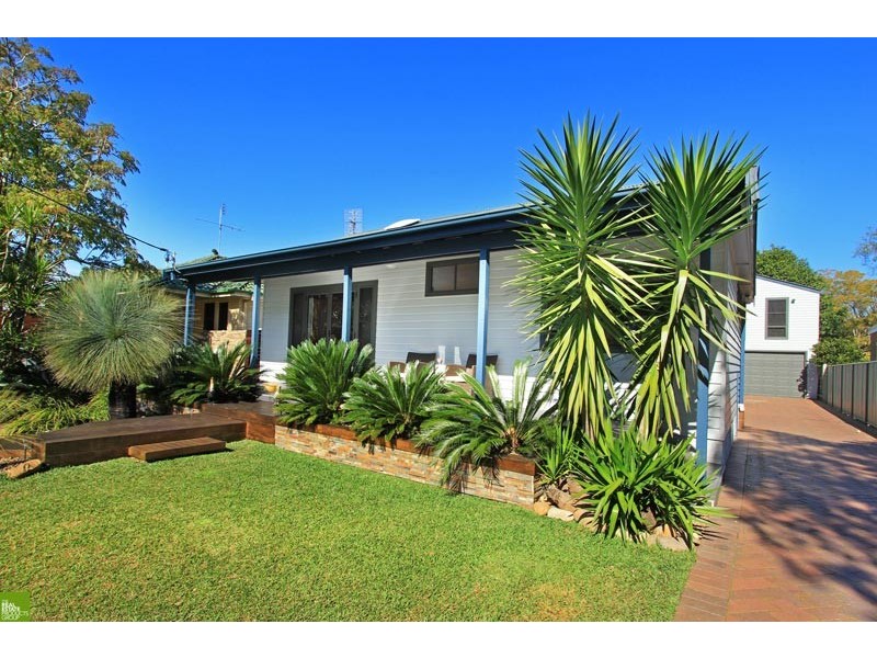 62 Euroka Street, West Wollongong NSW 2500