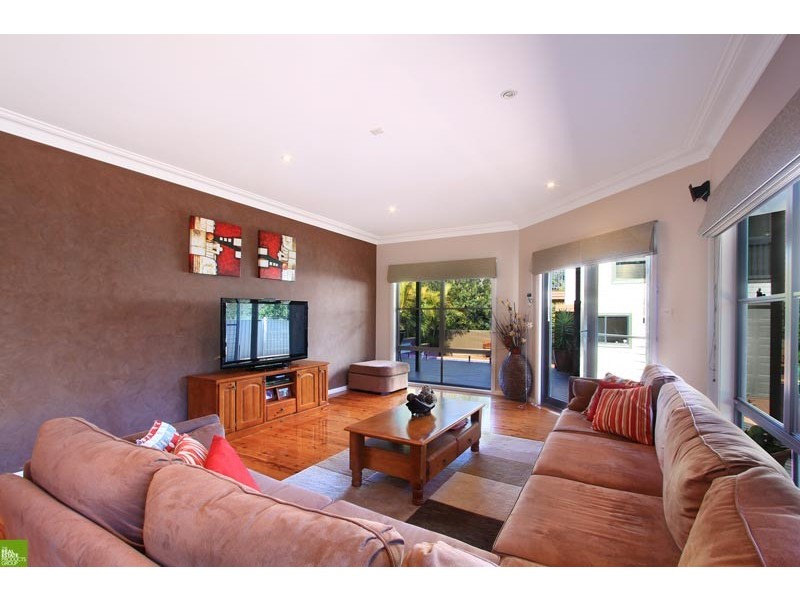 West Wollongong NSW 2500