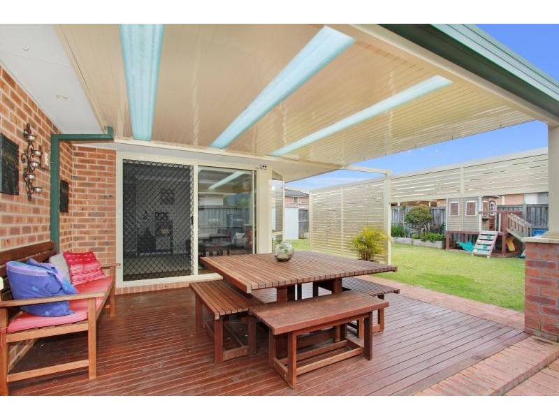 4 Foxwood Place, Horsley NSW 2530