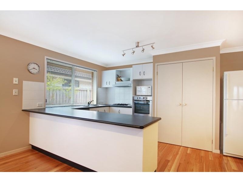 4 Foxwood Place, Horsley NSW 2530