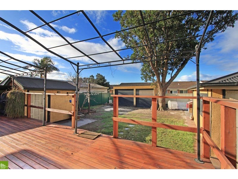 117 Princes Highway, Albion Park Rail NSW 2527