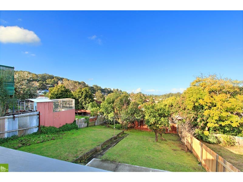 15 Hill Street, Mount Saint Thomas NSW 2500