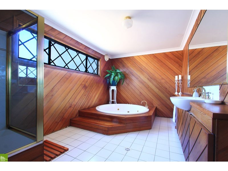 39 Nebo Drive, Figtree NSW 2525