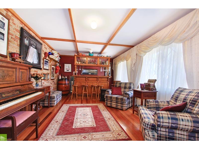 39 Nebo Drive, Figtree NSW 2525