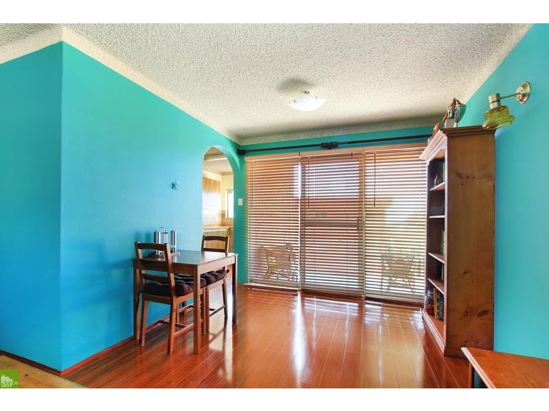 7/8 Myrtle Street, Coniston NSW 2500