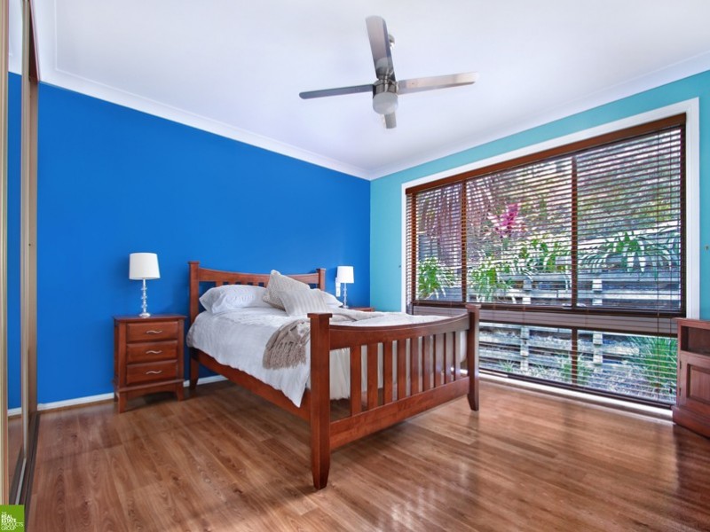 33 Stanley Avenue, Farmborough Heights NSW 2526