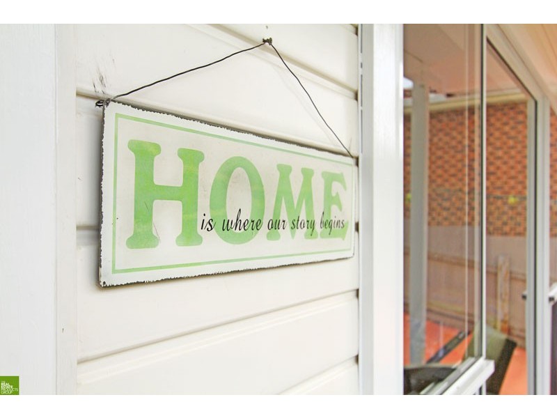 36 Pooraka Avenue, West Wollongong NSW 2500