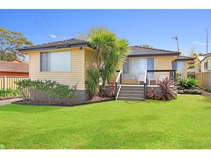 38 Blakemore Avenue, Kanahooka NSW 2530