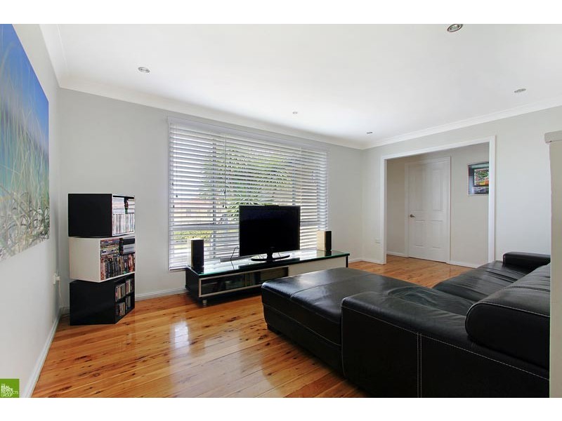 38 Blakemore Avenue, Kanahooka NSW 2530
