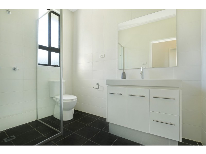48 Essex Street, Berkeley NSW 2506