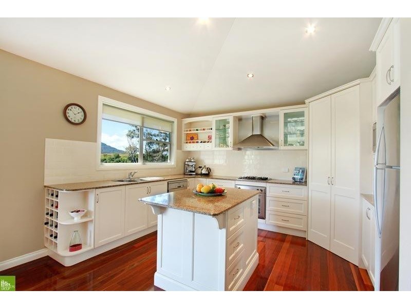 28 Marril Circuit, Cordeaux Heights NSW 2526