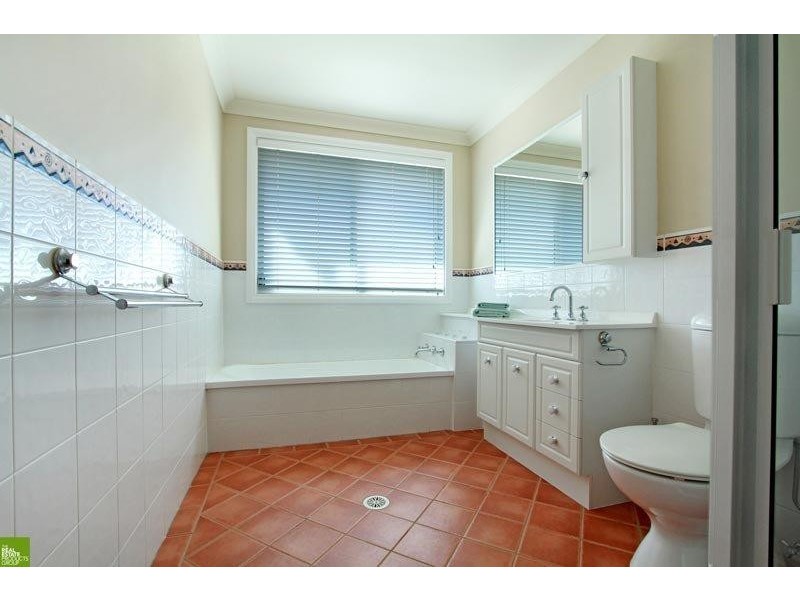 28 Marril Circuit, Cordeaux Heights NSW 2526