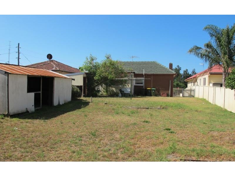 99 Reddall Parade, Lake Illawarra NSW 2528