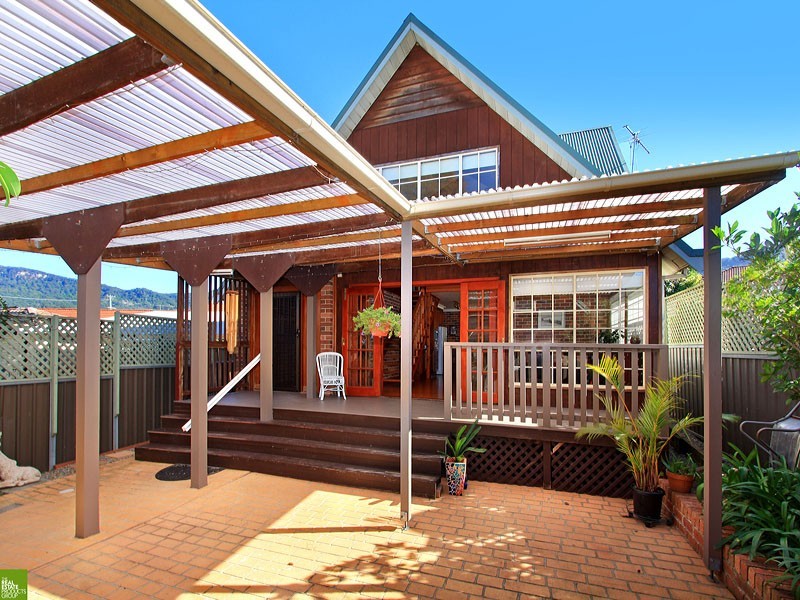 10 Angus Street, Fernhill NSW 2519