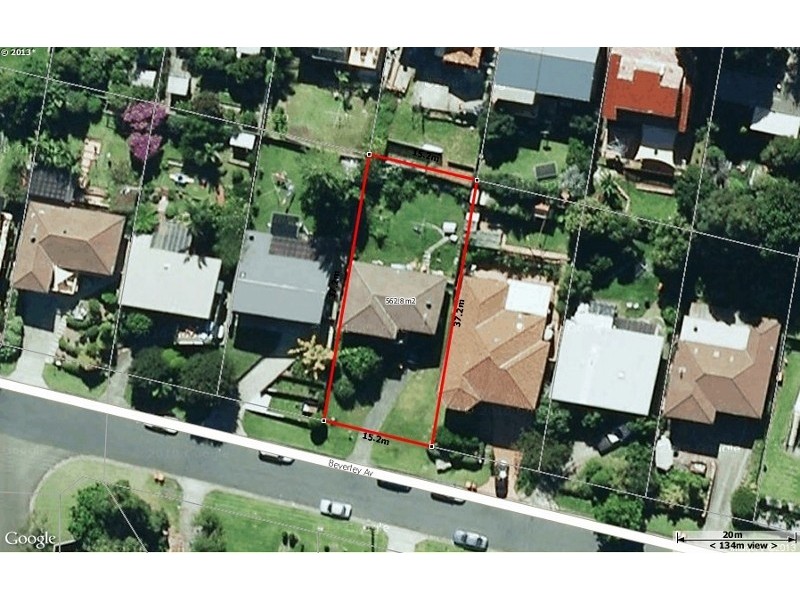 68 Beverley Avenue, Unanderra NSW 2526