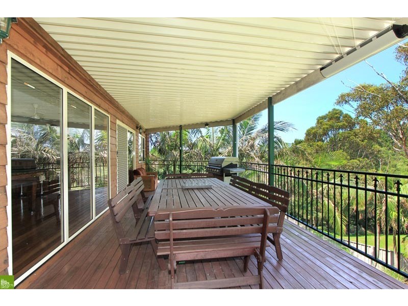 7 Deenyi Close, Cordeaux Heights NSW 2526