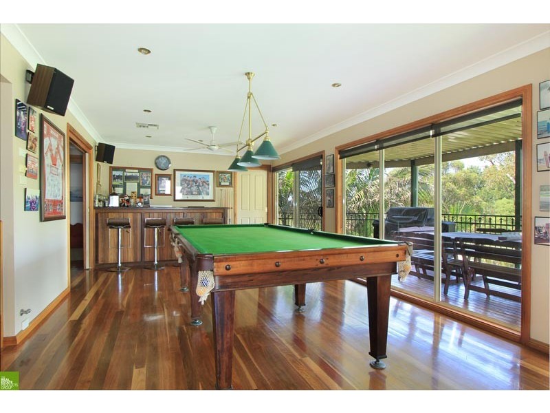 7 Deenyi Close, Cordeaux Heights NSW 2526