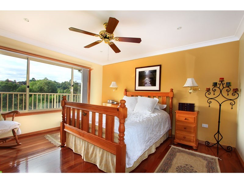 168 Waples Road, Farmborough Heights NSW 2526