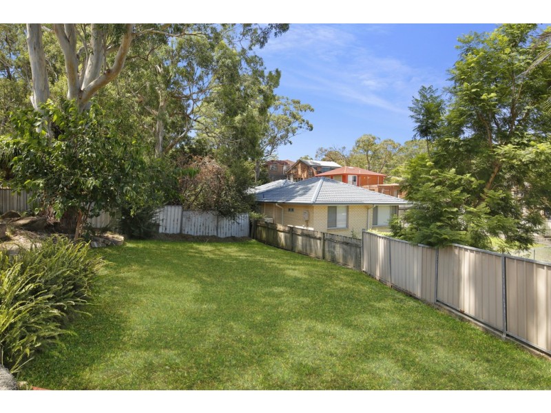 17 Ben Nevis Road, Farmborough Heights NSW 2526