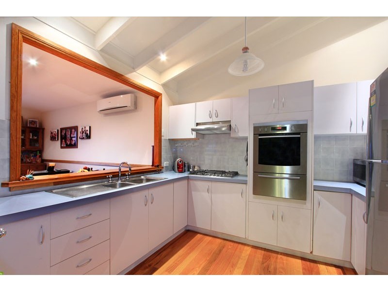 19 Silvertop Parade, Cordeaux Heights NSW 2526