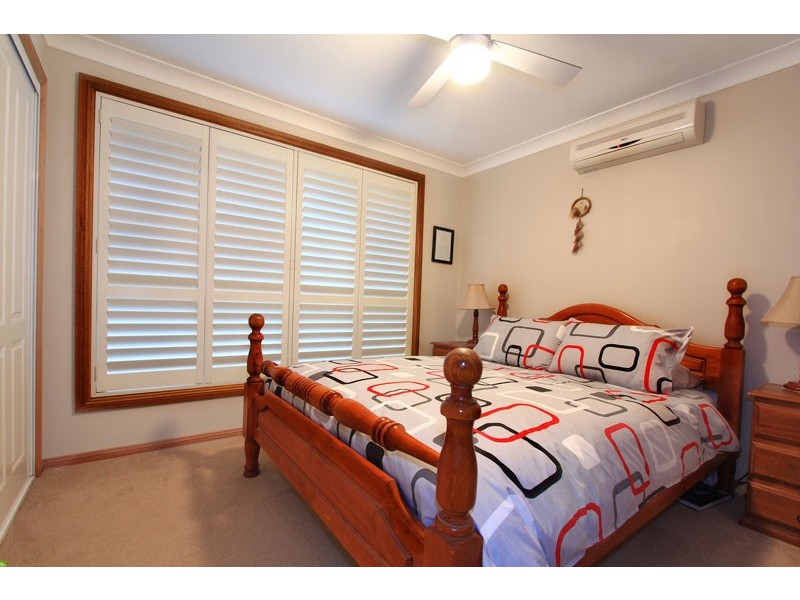 19 Silvertop Parade, Cordeaux Heights NSW 2526