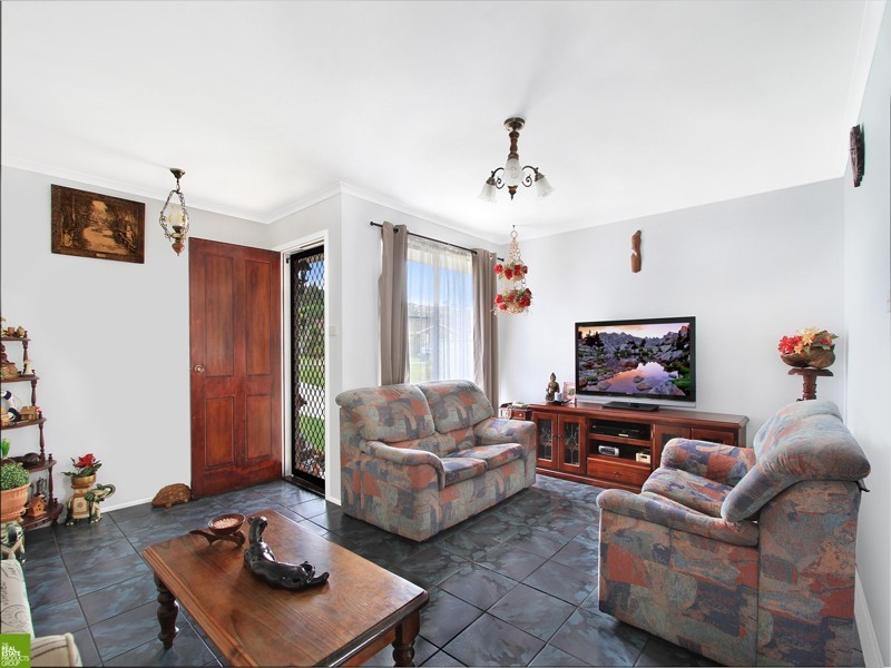 11 Oliver Place, Berkeley NSW 2506