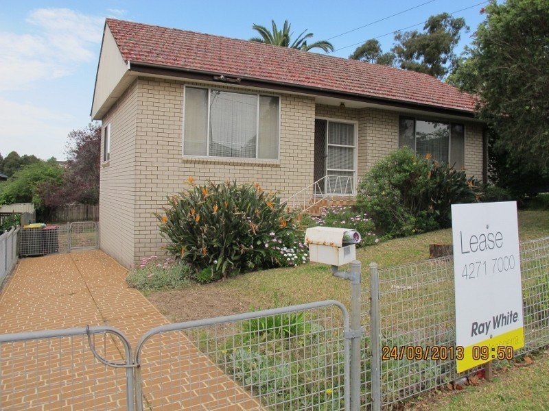 35 Waples Road, Farmborough Heights NSW 2526