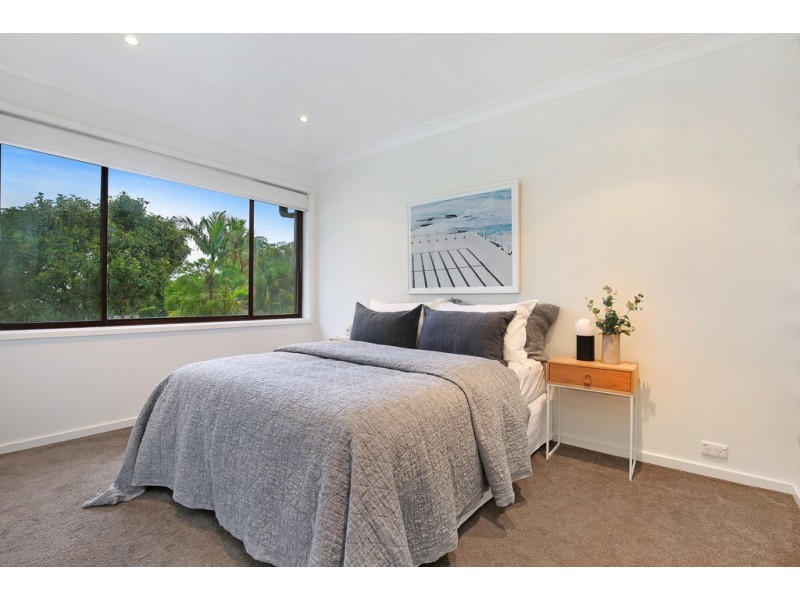 297 Farmborough Road, Farmborough Heights NSW 2526