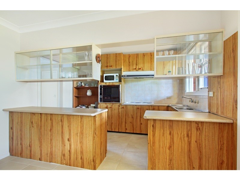 Farmborough Heights NSW 2526