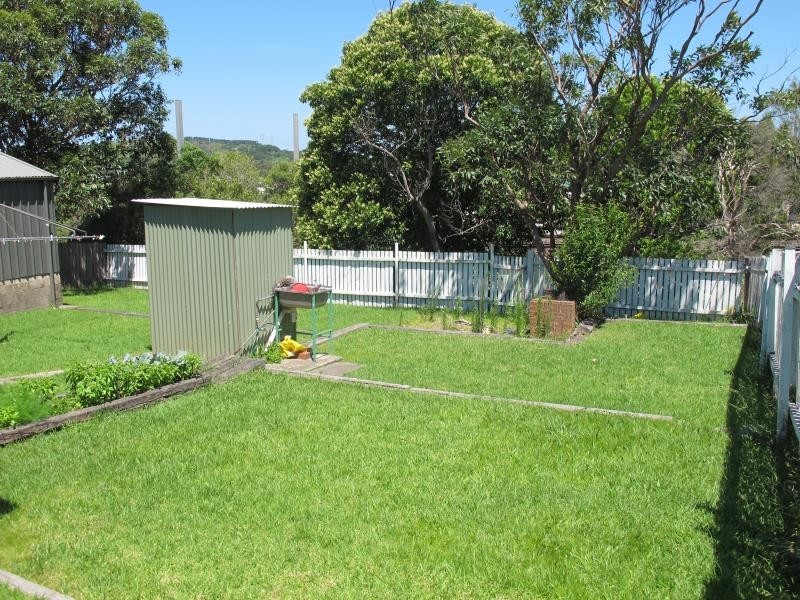 91 Farmborough Road, Farmborough Heights NSW 2526