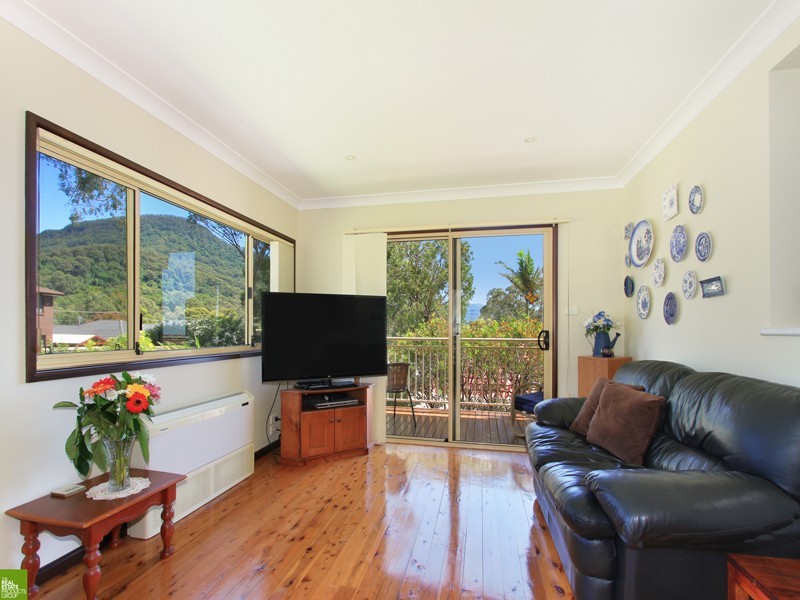 32 Gerard Avenue, Farmborough Heights NSW 2526