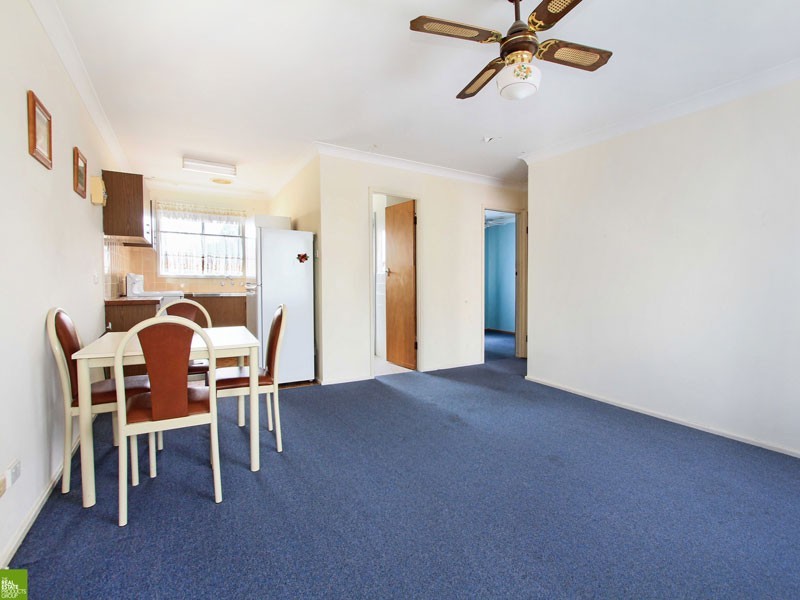 3/14 Watson Street, Oak Flats NSW 2529