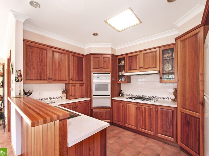 28 Gundarun Street, West Wollongong NSW 2500
