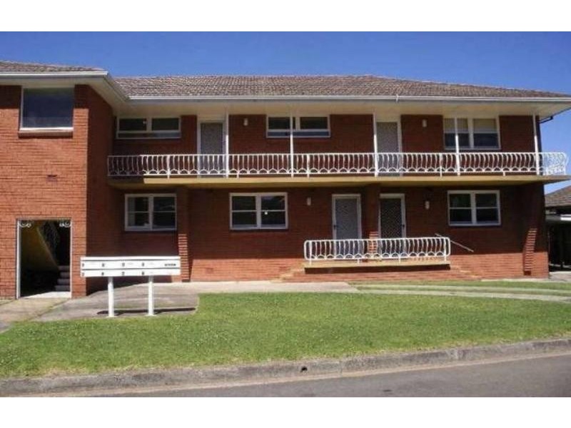 8/2 Grafton Avenue, Figtree NSW 2525