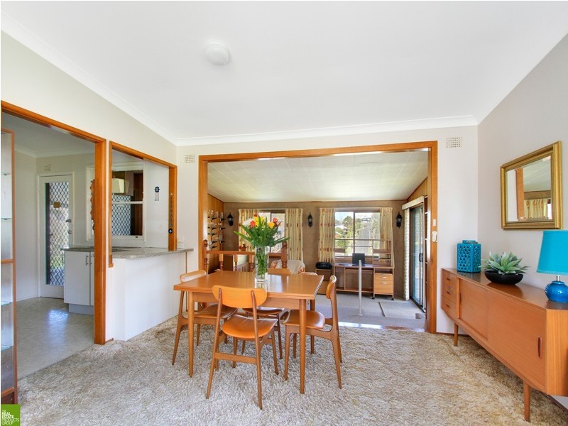 1 Gerard Avenue, Farmborough Heights NSW 2526