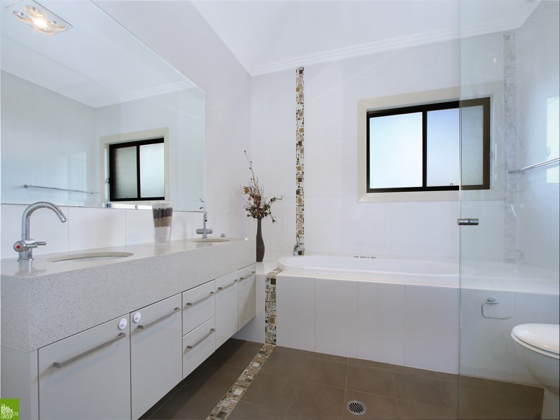 39 Cochrane Street, West Wollongong NSW 2500