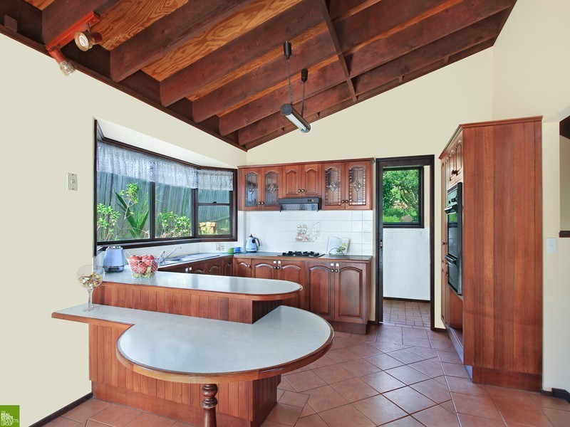 20 Clarence Court, Berkeley NSW 2506