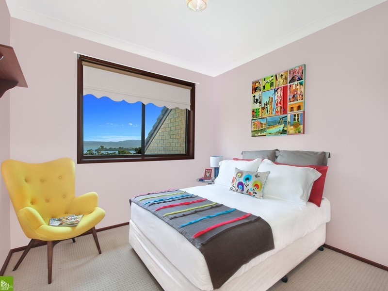 20 Clarence Court, Berkeley NSW 2506