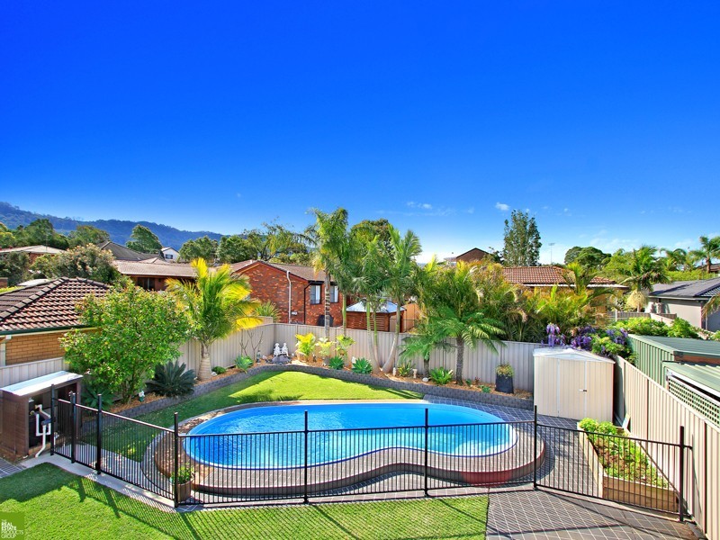 42 Doris Avenue, Woonona NSW 2517