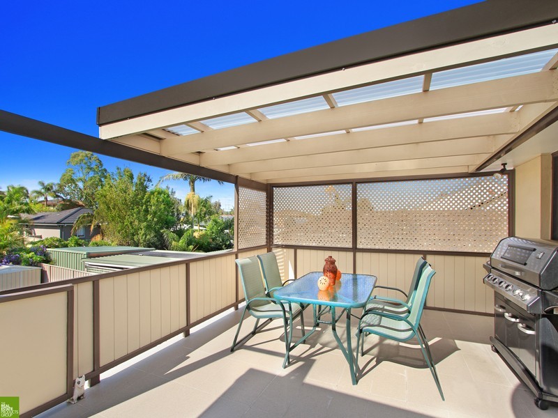 42 Doris Avenue, Woonona NSW 2517