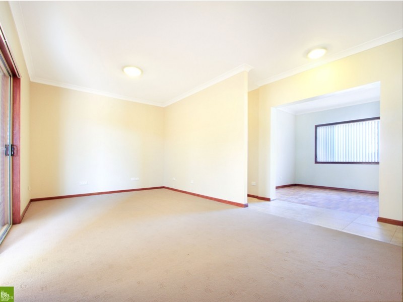 63 Hargraves Avenue, Albion Park Rail NSW 2527