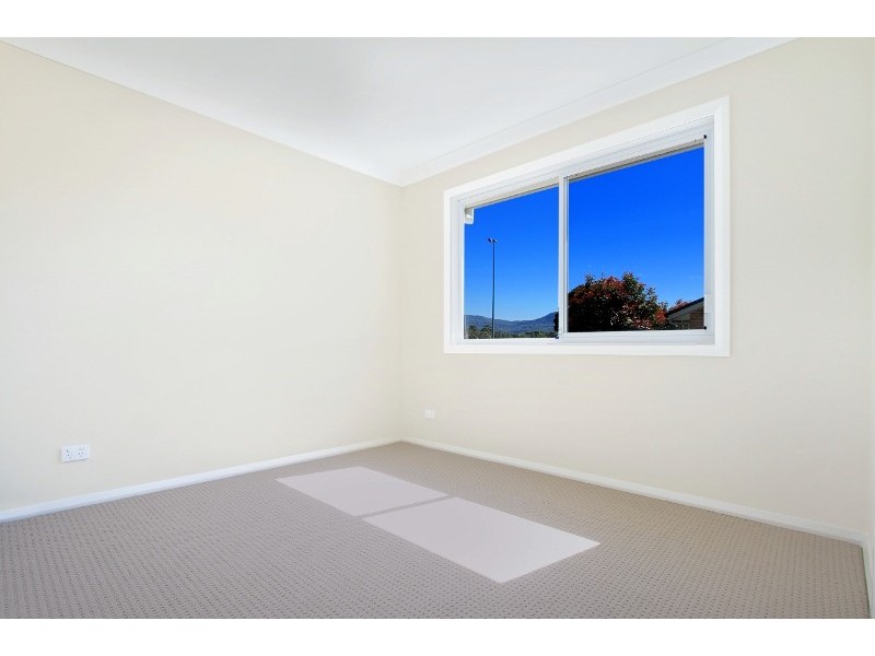 2/5 Albert Street, Unanderra NSW 2526