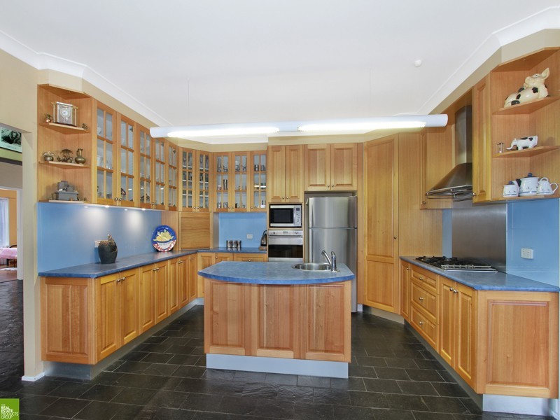 27 Coronet Place, Dapto NSW 2530