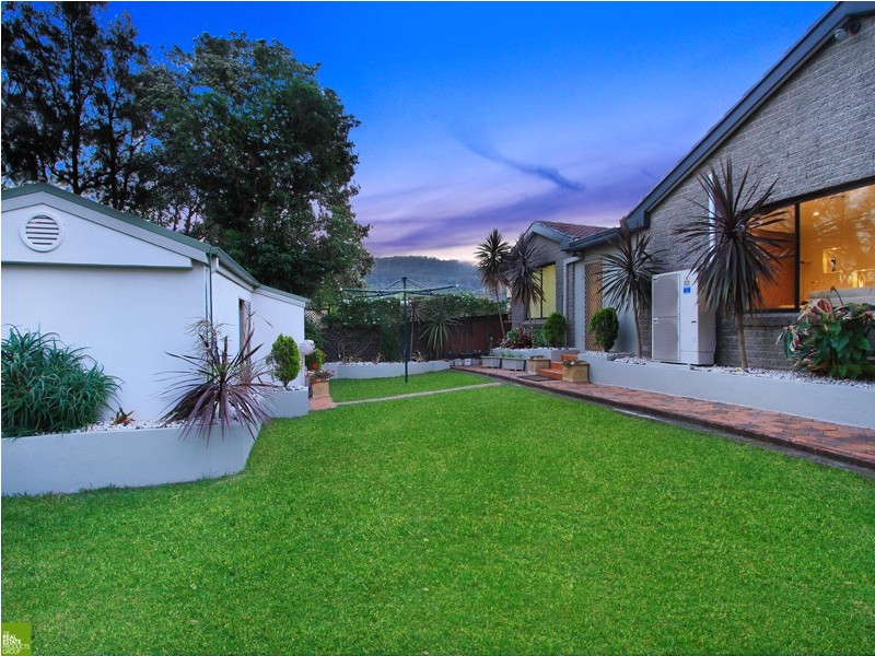 29 Doris Avenue, Woonona NSW 2517