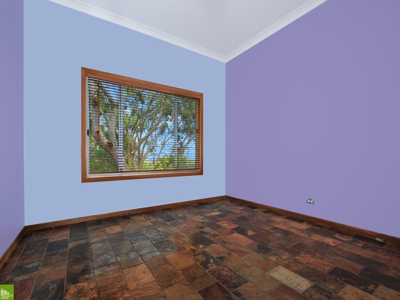 126 Iola Avenue, Farmborough Heights NSW 2526