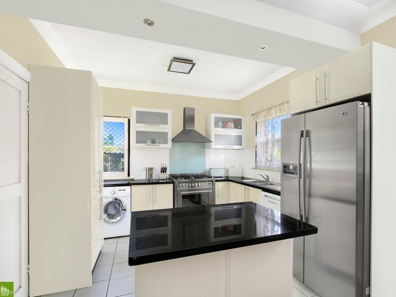 51 Park Road, East Corrimal NSW 2518