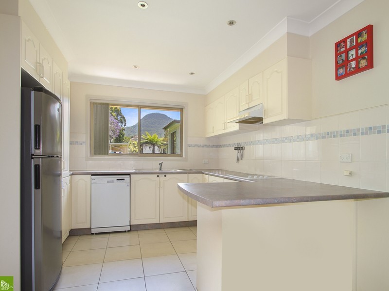 5 Rickard Road, Unanderra NSW 2526